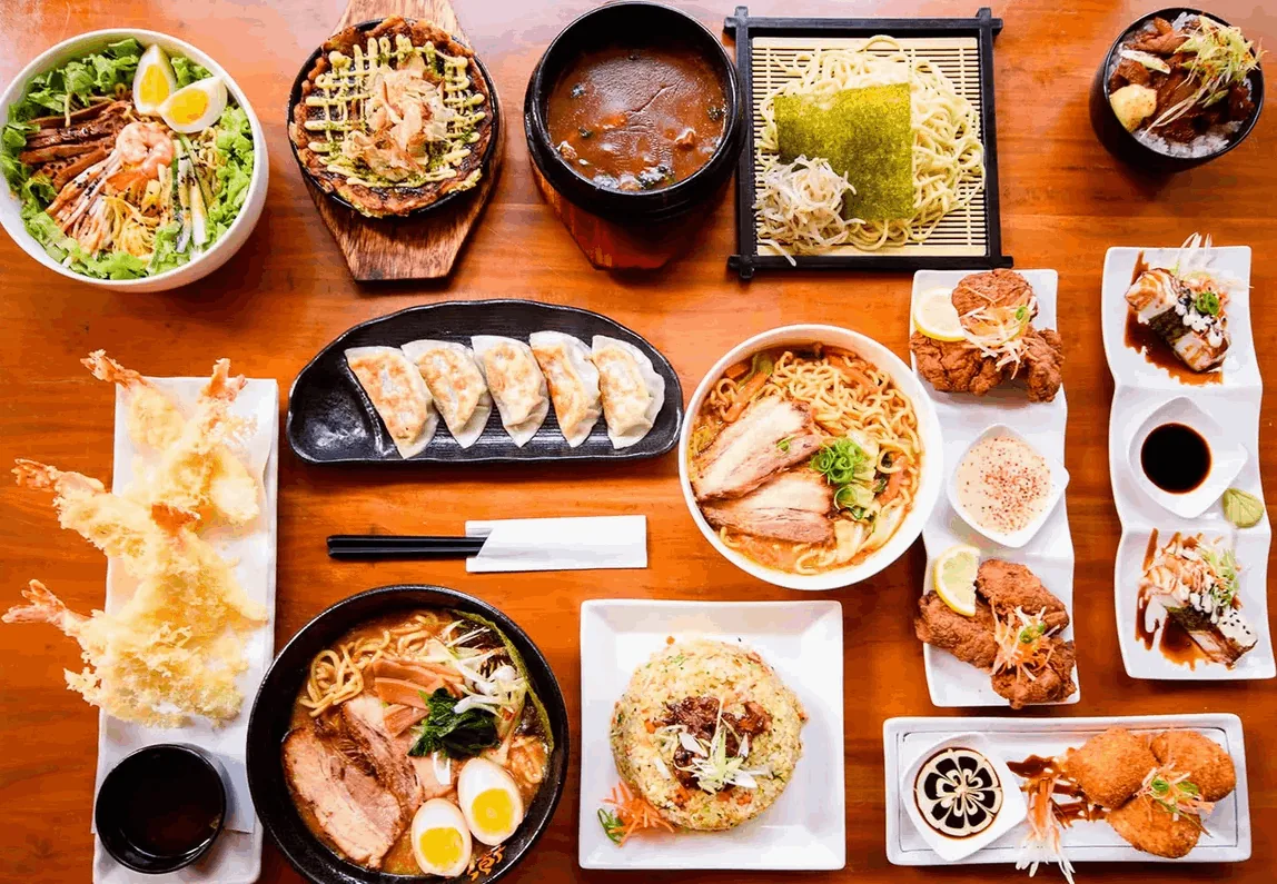 金沢を訪れる日本の美食ツアーの醍醐味は、視覚芸術と同化した日本料理にありの写真